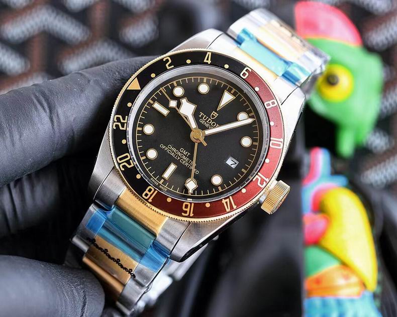 Tudor 42mm 112915